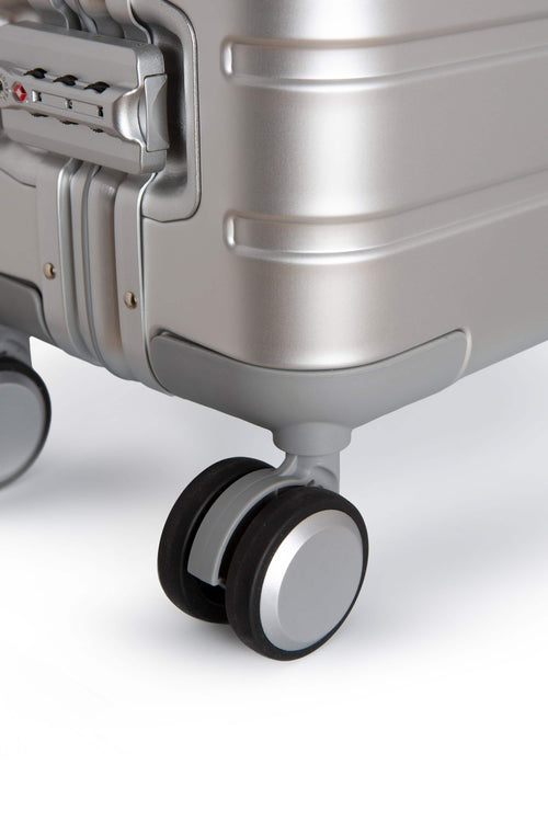 Hand Cabin Aluminum Luggage SILVER SKULLS Wheel