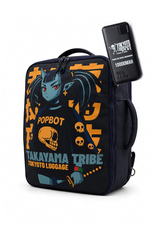 Una borsa termica nera Takayama a tema Tribe Popbot con una tasca laterale contenente un power bank nero, mostrata su uno sfondo bianco.